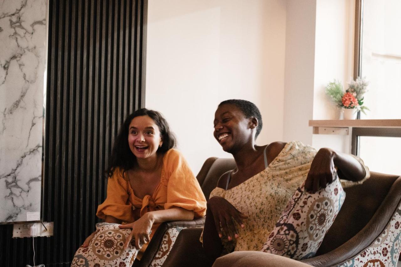 Lunar Hostel 96 دبي المظهر الخارجي الصورة