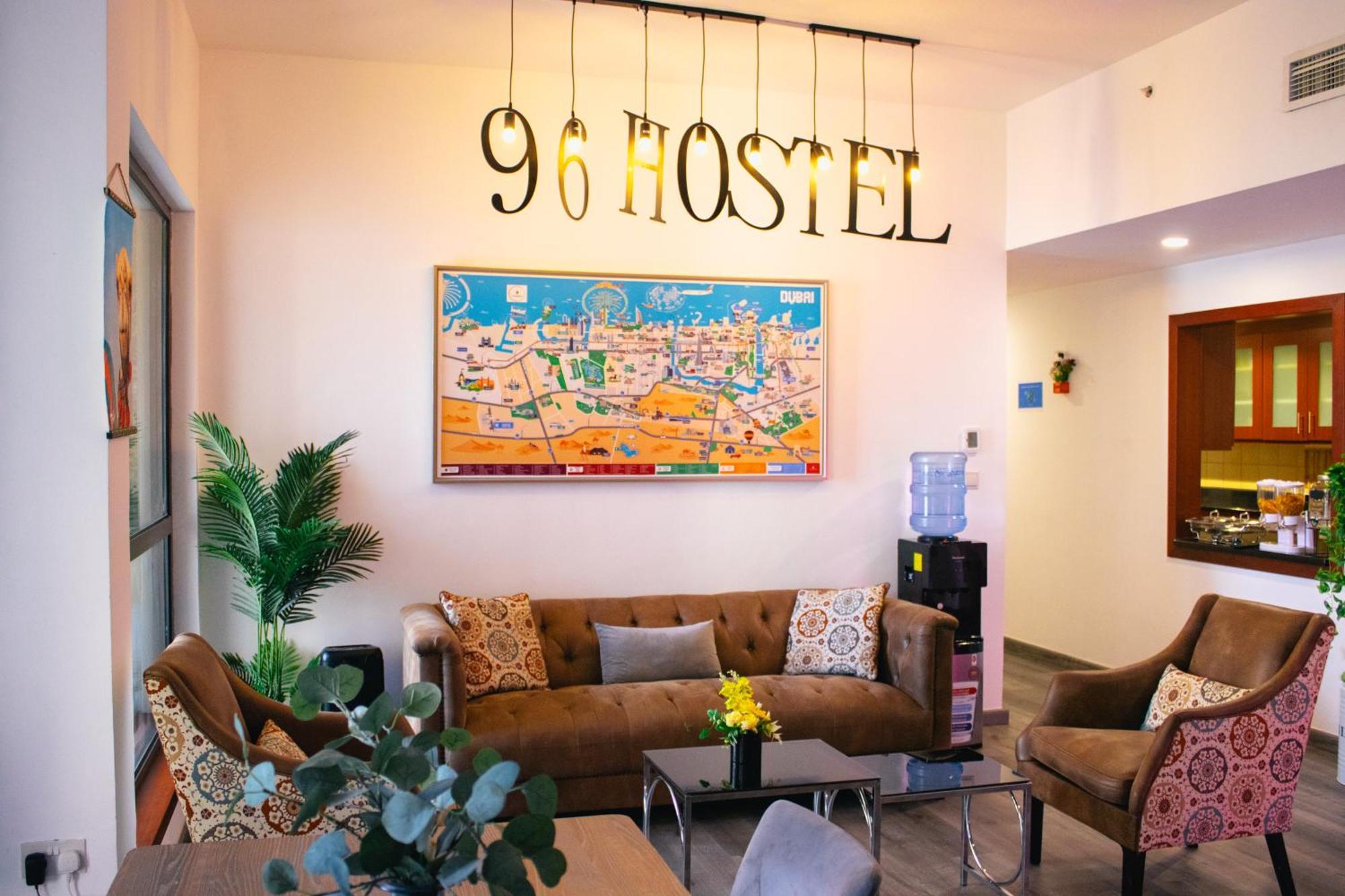 Lunar Hostel 96 دبي المظهر الخارجي الصورة